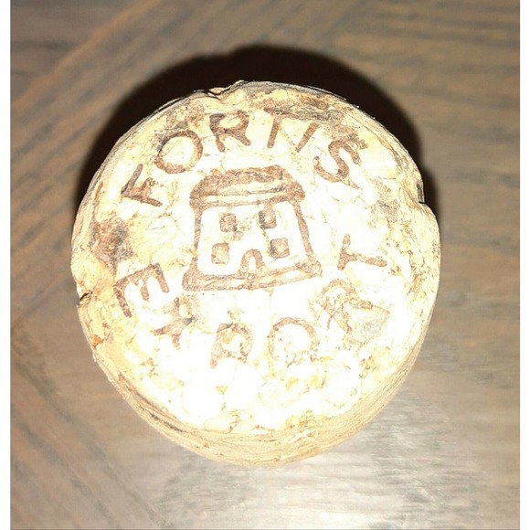 Fortis Exports Korbel Triangular Liquor Decanter Seaside, Cottage, Masculine - Picture 5 of 5